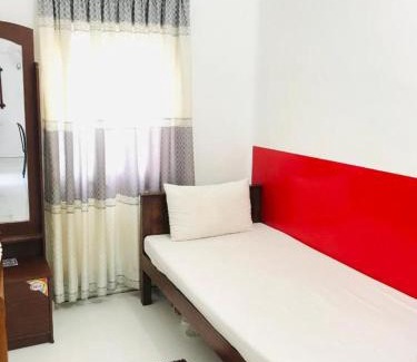 Arunagiri Nagar Hotel | Bon Voyaage Tourist Inn