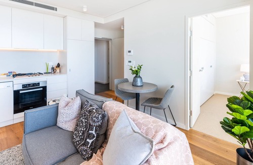 Bondi Apartment | Bondi Amari Six Zero Three with Private Balcony