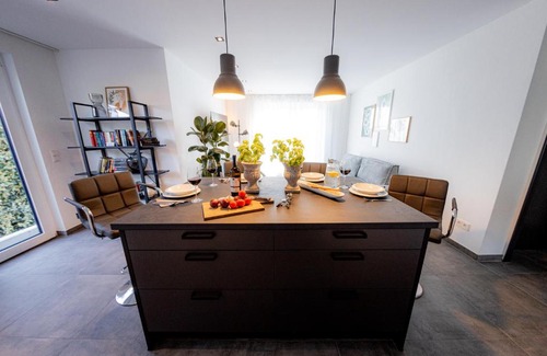 Herzogenaurach Apartment | BONNYSTAY Herzogenaurach Natur und Entspannung nähe Zentrum