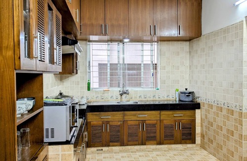 Banani Apartment | Book an Entire Spacious 3 Bedroom unit in the most prime area of Banani Dhaka