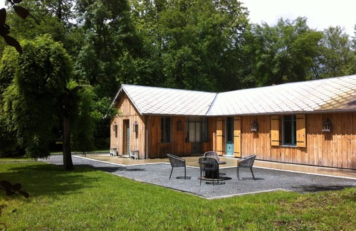 La Brede House | BORDELAIS - HOUSE PARK 1/2 HA - 2 BEDROOMS - 4 BEDS. HEATING AND CLIM.