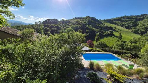 Fabriano House | Borgo Canapegna - Boschetto - private pool exclusive use