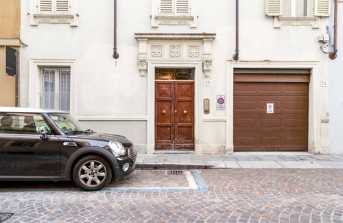 Parma City Centre Apartment | Borgo della Posta Studio in the Center