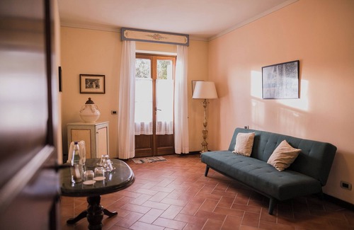 Moggiona Hotel | Borgo I Tre Baroni