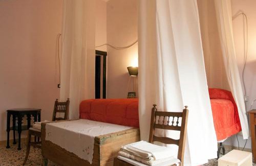 Strongoli Apartment | BORGO PETELIA, Casa Mannarino, suite Lucrezia