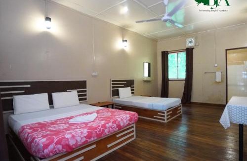 Kota Kinabatangan Cabin | Borneo Jungle Adventure