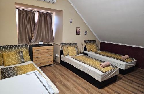Debrecen Bed & Breakfast | Borostyán Panzió