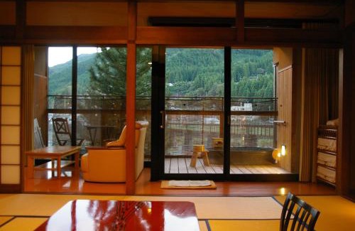 Gero Onsen Hotel | Bosenkan