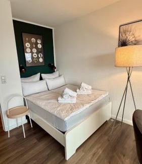 Moers Apartment | BOSTEL 89 - Apartment, in der Altstadt, Klimaanlage, Aufzug