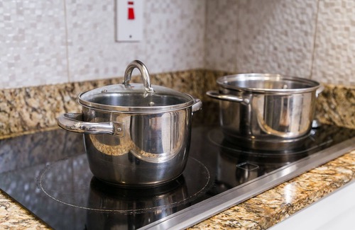 Eastwood Park Apartment | Botanic Bliss Living in Kingston