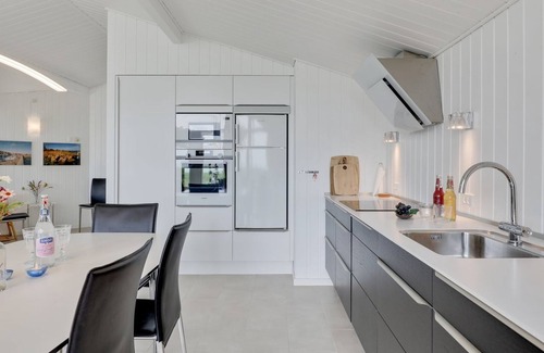 Bedegaard House | "Botolphus" - 20m from the sea by Interhome