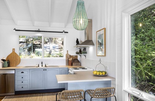 Wagstaffe House | Bouddi Bungalow - luxury water views