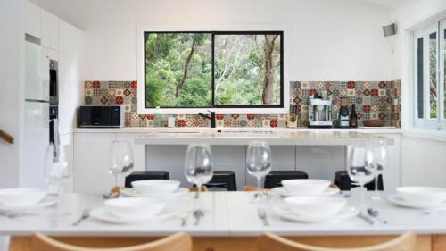 Killcare House | 'Bouddi Bush and Bay Retreat' by HolidayCo