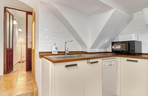 Teulada House | Bougainvillea