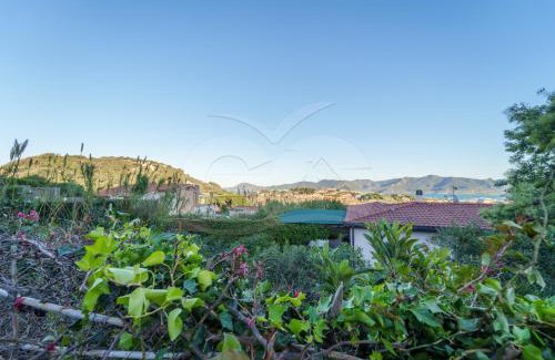 Portoferraio Apartment | Bougainvilles Lodges - Goelba
