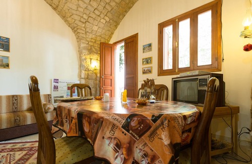 Barouk House | Boustany bed and breakfast
