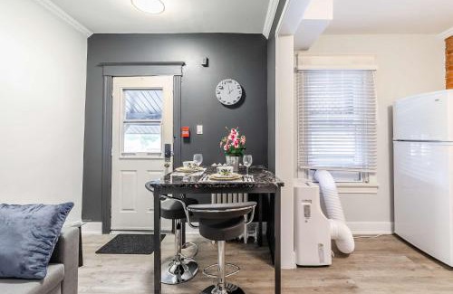 Central Hamilton Apartment | Boutique 2BR Apartment on James St North Sleeps 6