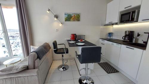 Frejus Port Apartment | Boutique Apartment Hirondelle Port Frejus