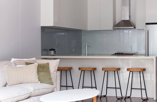 Albert Park House | BOUTIQUE STAY - Two Plus Two