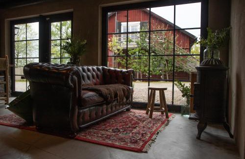 Vargarda Municipality House | Boutiquehotell Dahlbogården