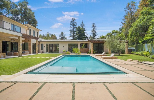 Beverly Hills House | Bowmont - Resort-Style Beverly Hills Escape w/Pool, Garden and Privacy