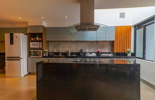 Barra da Tijuca Apartment | Duplex penthouse in front of the beach