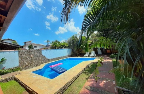 Horto House | Beautiful house in gated community with swimming pool in the middle of the Atlantic forest