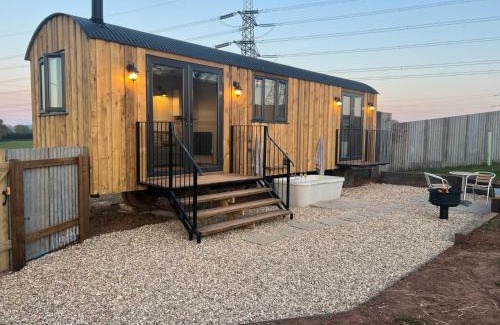 Westcott Apartment | Bramley Shepherds Hut - Whimple