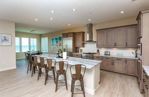 Indian Rocks Beach House | BRAND NEW CONSTRUCTION - DIRECT BEACH FRONT POOL HOME - 6 BEDROOMS SLEEPS 14
