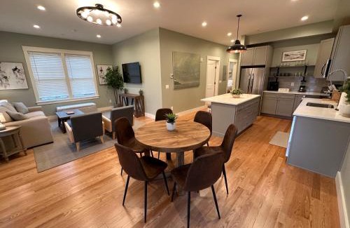 Off Broadway Apartment | Brand New Construction! 3 Unit5 Bed Property