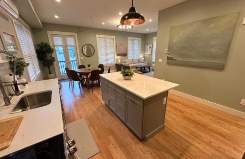 Off Broadway Apartment | Brand New Construction! 3 Unit5 Bed Property
