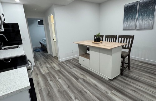 Southwest Calgary House | Brand New Cozy Luxury Suite with Moder Amenities Stunning Mountain Views