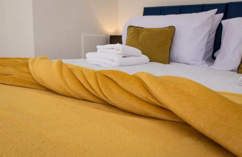 Waltham Cross House | Brand New, Immaculate 3 Bed 3 Shower room House