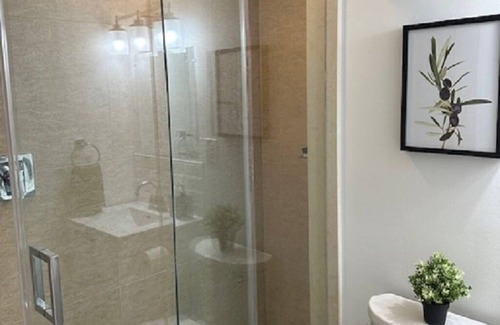 West Oak Trails Apartment | Brand New Oakville Apartment Unit