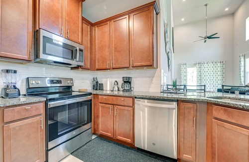 Seffner Community Alliance House | Brandon Hideaway – View Suite/Single room with shared bathroom