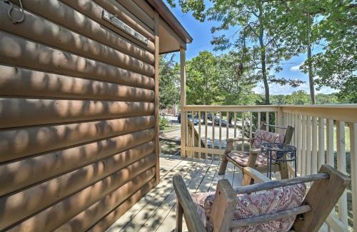 Table Rock House | Branson Cabin with Deck Near Table Rock Lake!