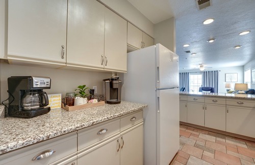 Branson Condo | Branson Condo on Fairway: Steps From Resort Pools!