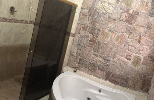 Vila Jaguara Hostel | Brazil & France Hostel and House Inn