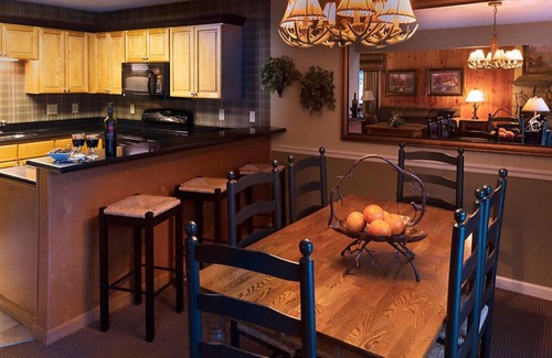 Banner Elk Condo | Breathe in Fresh Mountain Air in this 2BD resort condo with amenities onsite