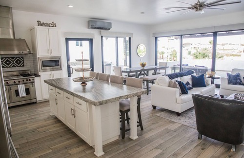 Puerto Penasco House | Breathtaking Custom Home in Sandy Beach with Great Amenities!