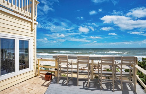 Wilbur-By-The-Sea House | Breathtaking Views Await You at This 3 Bedroom Oceanfront Home