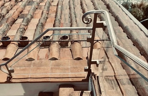 Florence Villa | Breathtaking Villa with stunning pool on the hills overlooking Florence