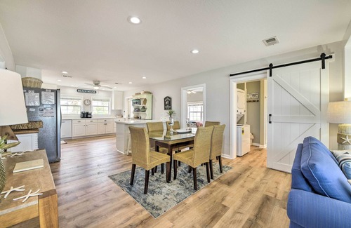 Hollywood Beach Cottage | Breezy PCB Retreat w/Direct Beach Access!