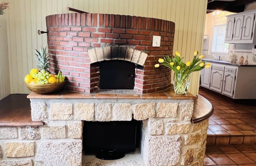 Brignogan-Plage Villa | Bretton Stone Villa nearby the beatiful sandy beaches palmtree garden