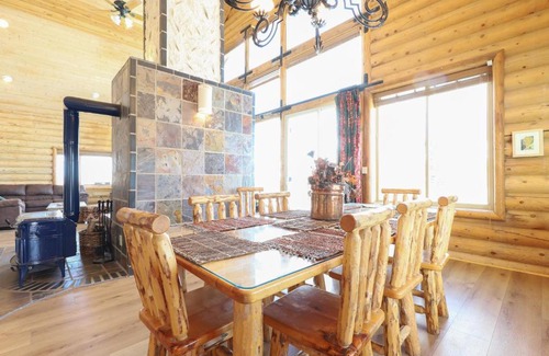 Brian Head House | Brian Head Cabin Minutes from Slopes with Game Room!