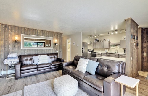 Brian Head Condo | Brian Head Village M4 cozy condo close to lifts in Brian Head - Dog Friendly