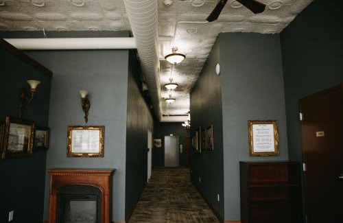 Camp Point Hotel | Bricktown Inn