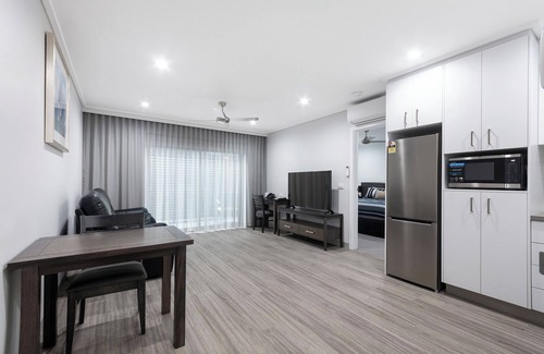 Traralgon Hotel | Bridges on Argyle Motel & Apartments