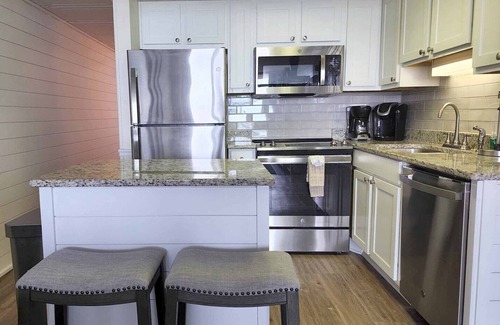 Litchfield by the Sea Condo | Bridgewater 507 - Oceanfront Lazy River!