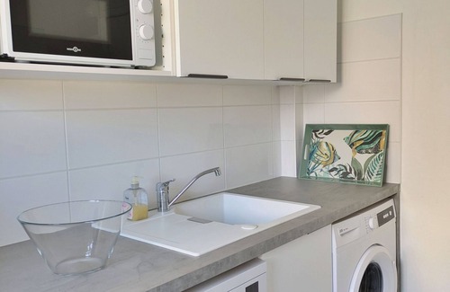 Sainte-Suzanne-and-Chammes Cottage | Bright house in Sainte Suzanne with garden, 3 bedrooms, wifi